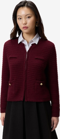 GOBI Cashmere Strickjacke 'Textured Knit Cashmere Jacket-Style Cardigan' in Rot: Vorderseite