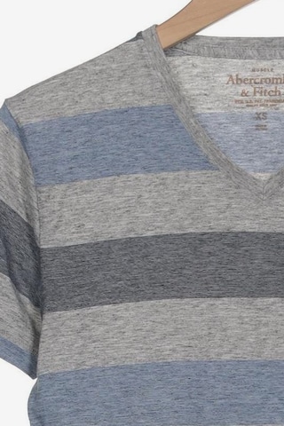 Abercrombie & Fitch Shirt in XS in Grey