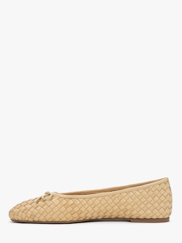 Ballerina '029' di Estro in beige