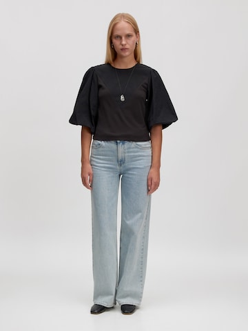 EDITED - Camiseta talla grande 'Ladina' en negro: frente