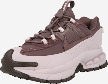 lillā Nike Sportswear Zemie brīvā laika apavi 'ZOOM VOMERO ROAM': no priekšpuses