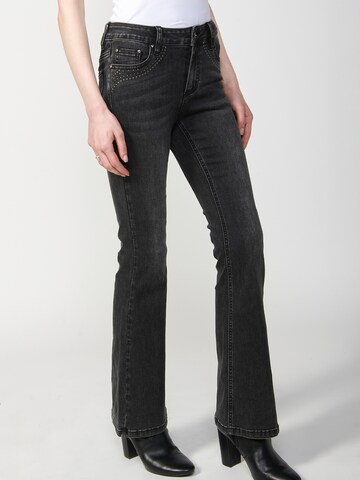 KOROSHI Regular Jeans 'Glocke' i svart