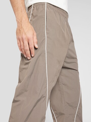 WEEKDAY Tapered Pants 'Thomas' in Grey