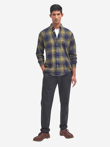 Barbour - Camiseta 'FORTROSE TAILORED SHIRT MSH4991' en verde