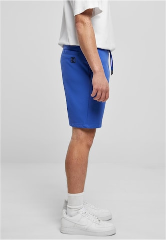 Regular Pantalon Urban Classics en bleu