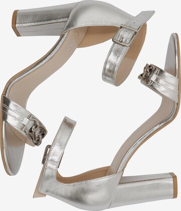 faina Strap Sandals in Silver