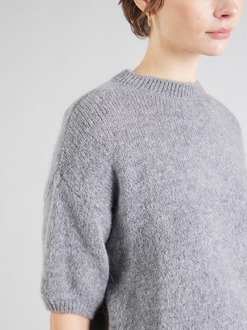Noella Sweater 'Mimi' in Grey