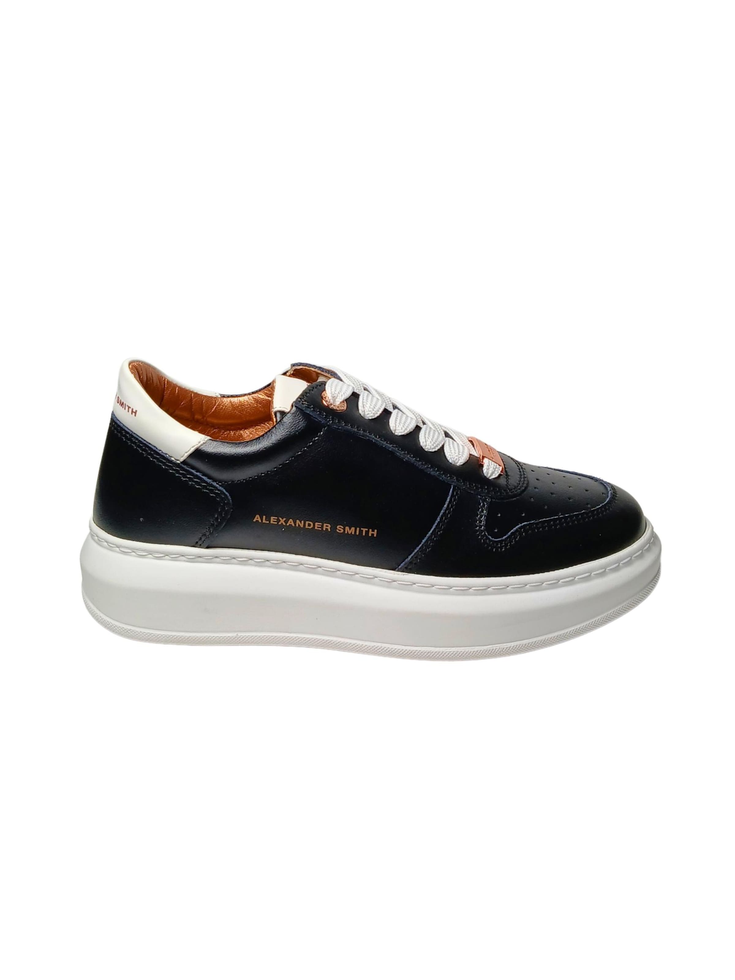 Alexander Smith Sneakers in Black, Item view