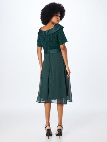 Robe de cocktail APART en vert