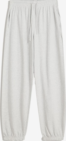 Bershka Zúžený Kalhoty – šedá: přední strana