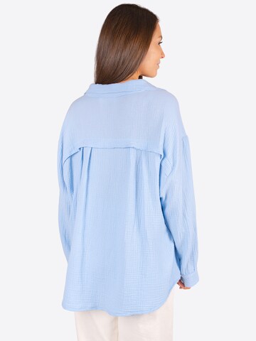 Chemisier 'Sasha' Seasons of April en bleu