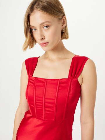 Robe True Decadence en rouge