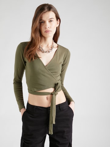 AÉROPOSTALE Shirt in Green: front