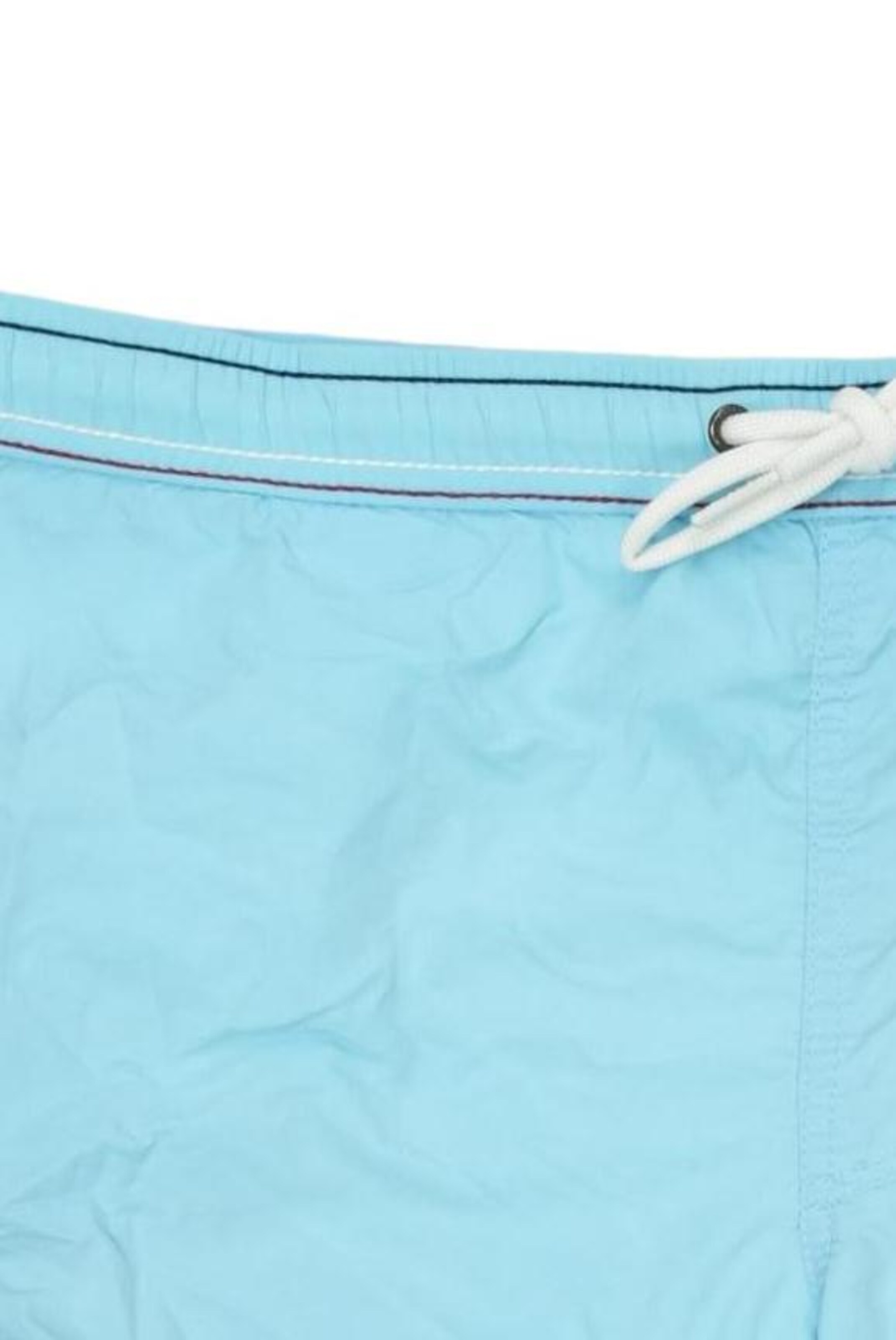 NAPAPIJRI Shorts in 34 in Blue