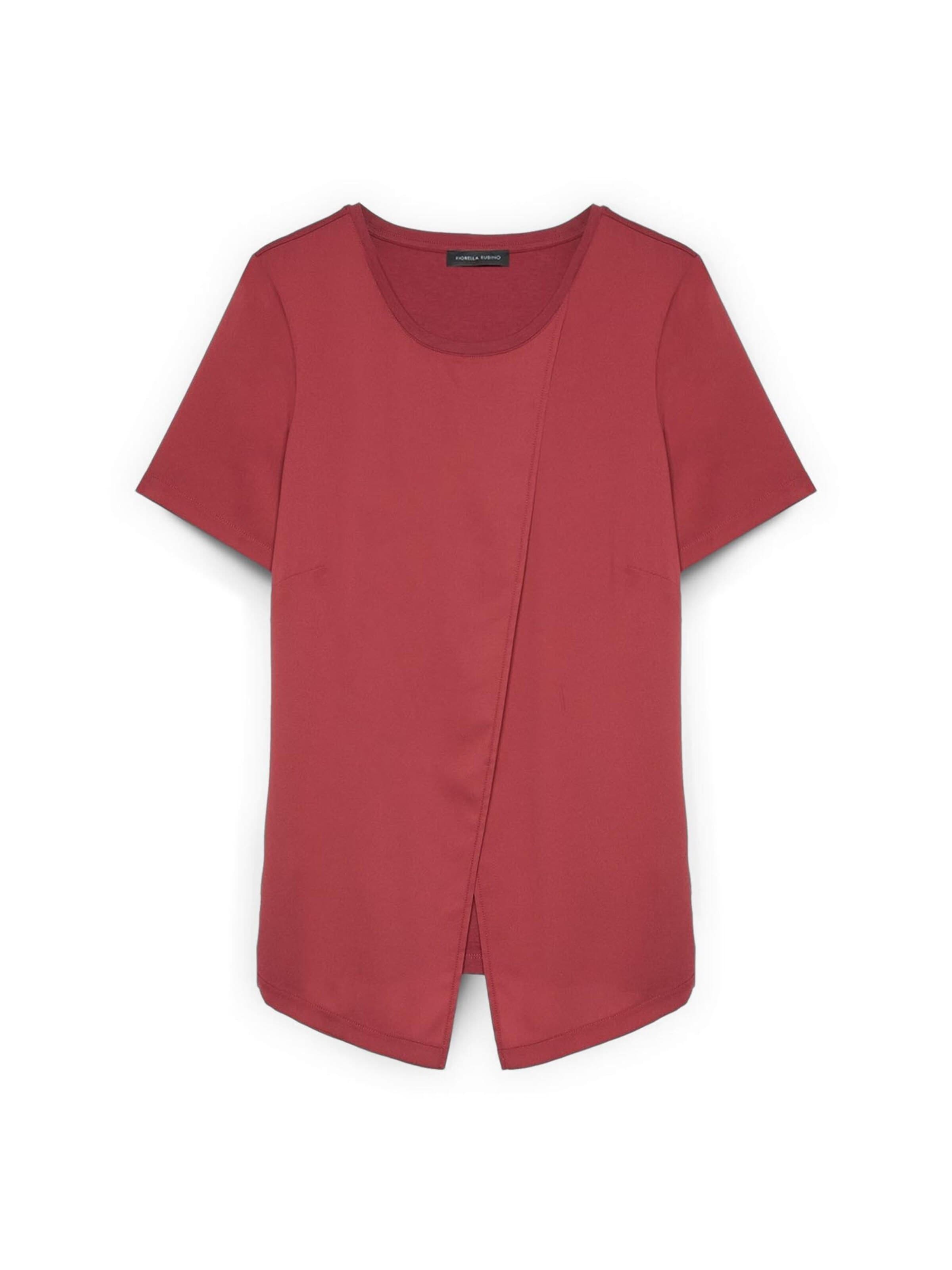 Fiorella Rubino - Top en rojo: frente