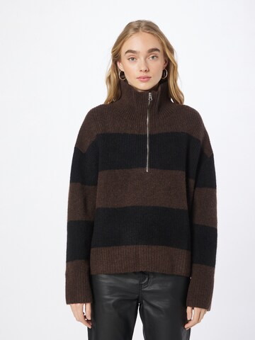 WEEKDAY Pullover 'Stay' i brun: forside