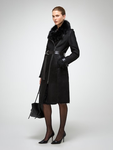 V S P Vinterfrakke 'Lyza' i sort