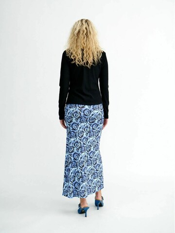 Résumé Paita ' AdaRS ' värissä sininen