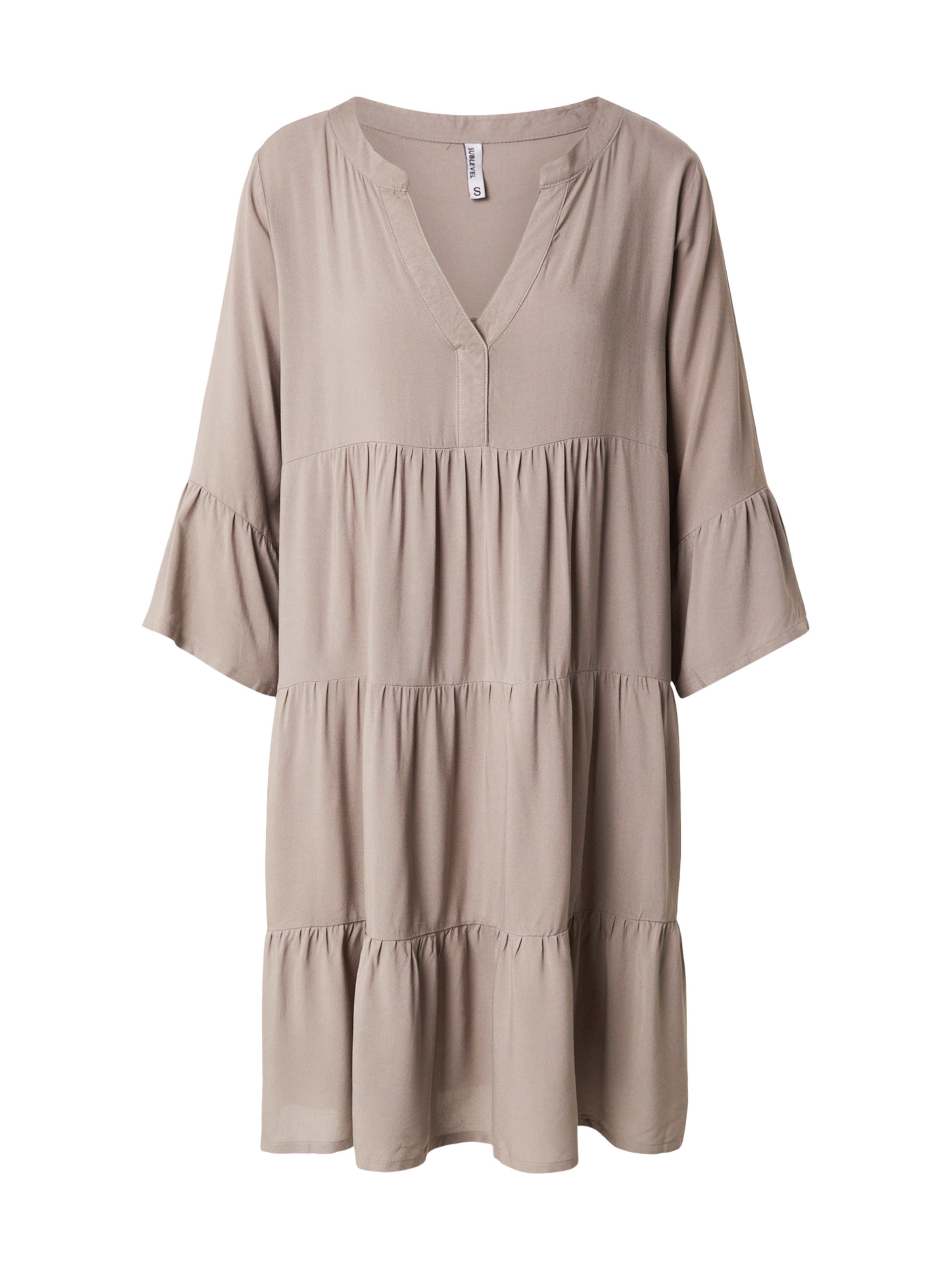 Sublevel - Vestidos camiseiros em castanho: frente