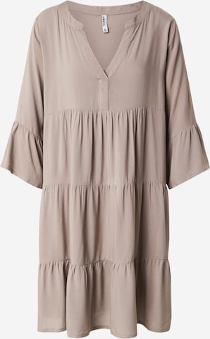 Sublevel - Vestidos camiseiros em castanho: frente