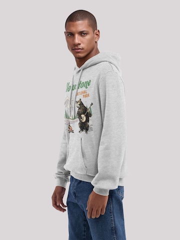 Sweat-shirt 'US National Parks Yellowstone Bear Playing Banjo' F4NT4STIC en gris