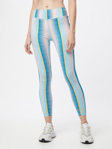 Skinny Pantaloni sport 'Nadi' de la DELICATELOVE pe albastru: față