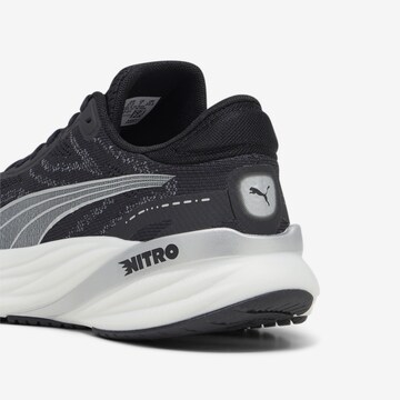 PUMA Loopschoen 'Magnify NITRO 2' in Zwart