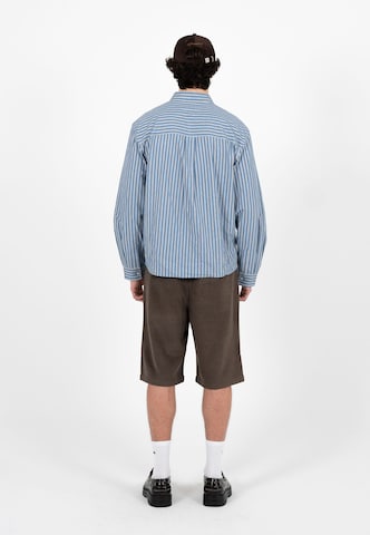 Prohibited - Ajuste regular Camisa 'Drift' en azul