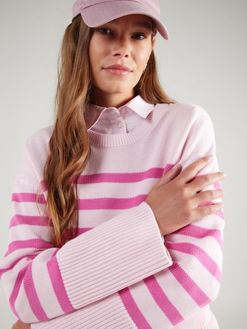 GAP Pullover in Pink