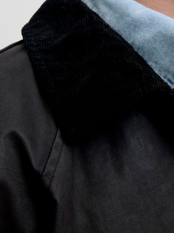 Veste mi-saison JACK & JONES en noir