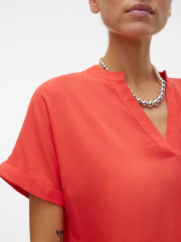 VERO MODA Blouse 'BEAUTY' in Rood