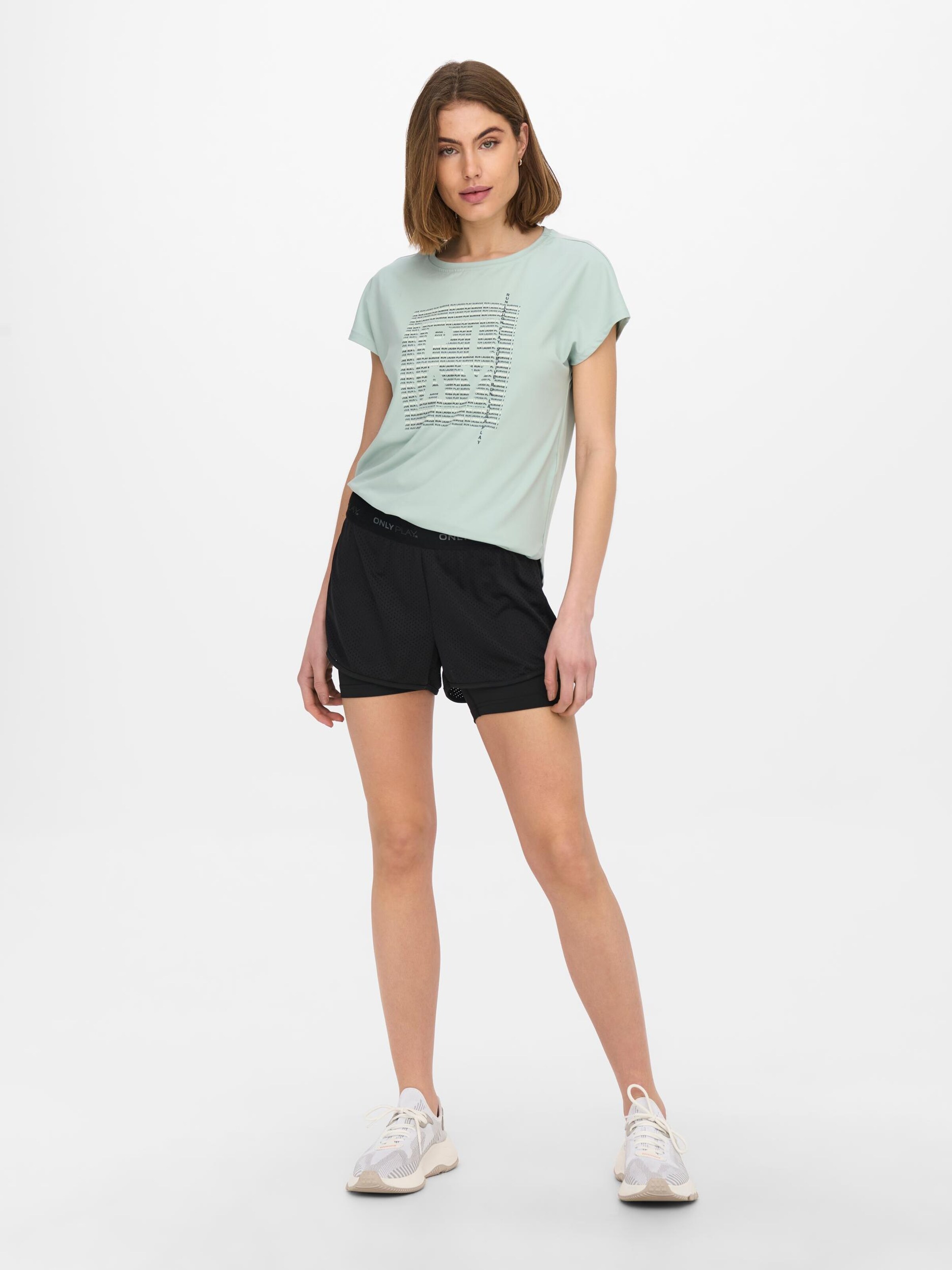 Frauen Sportarten ONLY PLAY Sportshorts 'Malia' in Schwarz - BR30566 Frauen Sportarten ONLY PLAY Sportshorts 'Malia' in Schwarz - BR30566