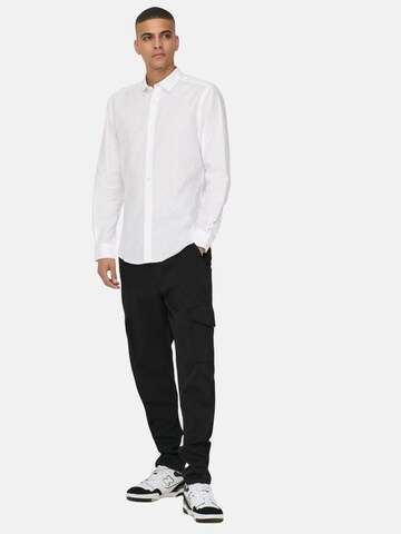Only & Sons Úzky strih Košeľa 'ONLY & SONS ONSCAIDEN LIFE LS SOLID LINEN BLEND NOOS CAMICIA' - Biela