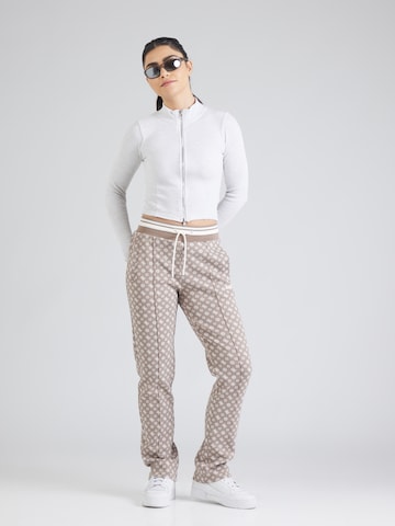 Regular Pantalon de sport 'NEW AGGIE' GUESS en marron