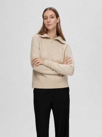SELECTED FEMME Sweater 'Lulu Mika' in Beige: front
