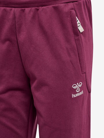 Hummel Tapered Workout Pants 'Move Grid' in Purple