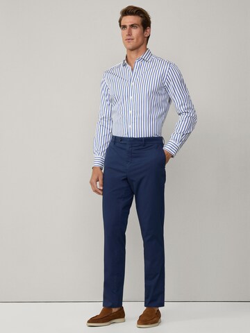 regular Pantaloni con pieghe di Hackett London in blu