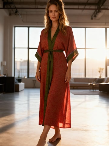 Shop Karey Kimono 'Granada Emerald'‌‌‌‌‌‌‌‌‌ in Rot