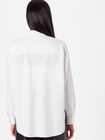 SELECTED FEMME - Blusa 'Hema' em branco