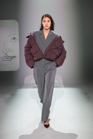 WE Fashion Kombinezon | siva barva