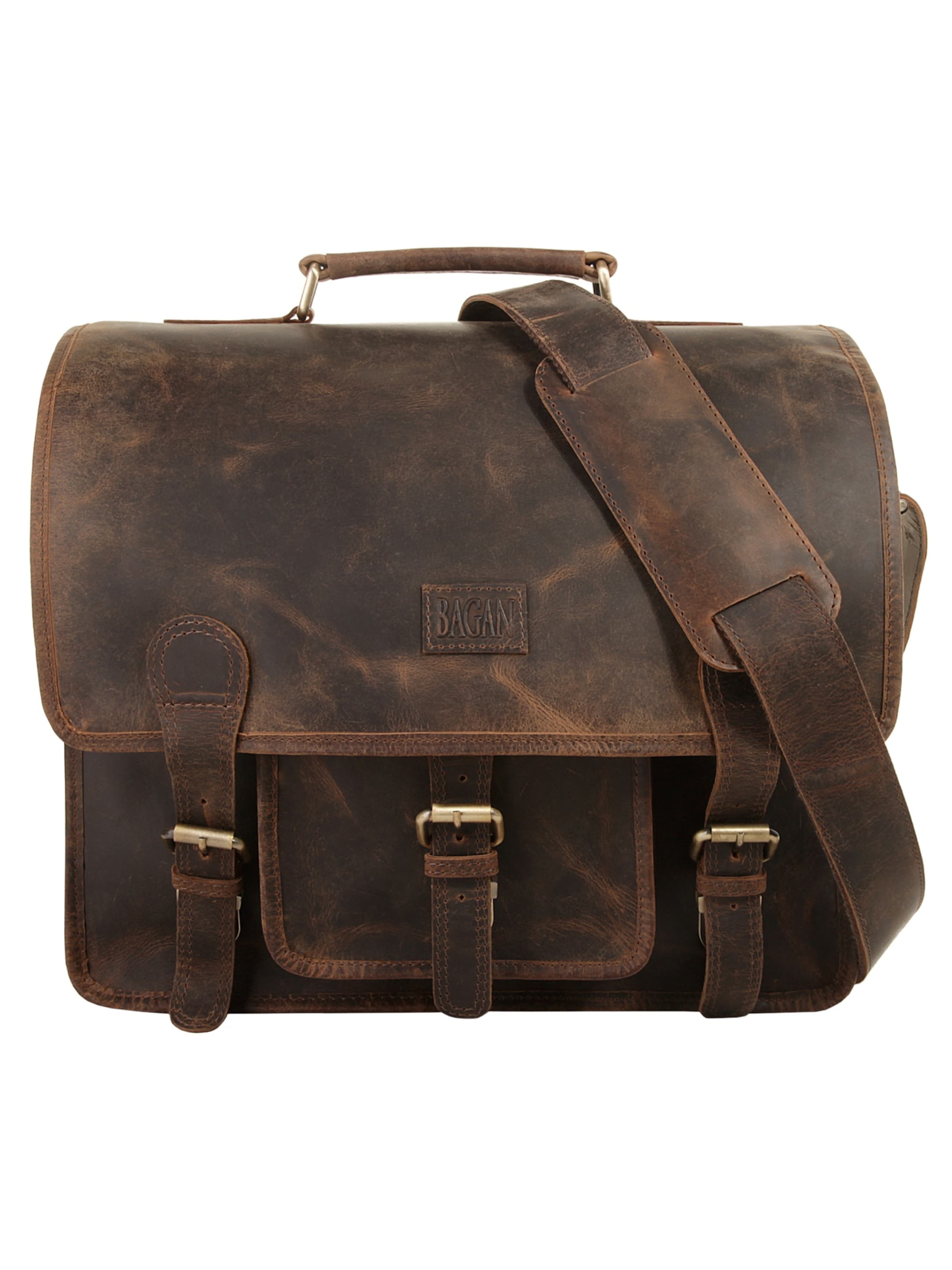 Bagan Briefcase in Brown: front