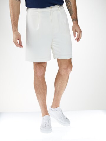 ABOUT YOU x Kevin Trapp Regular Shorts 'Til' in Beige