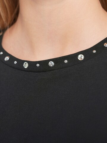 ONLY T-Shirt 'ONLTERZA' in Schwarz