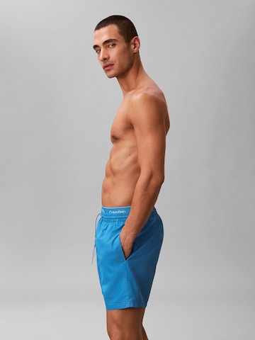 Calvin Klein Swimwear Zwemshorts 'ESSENTIALS' in Blauw