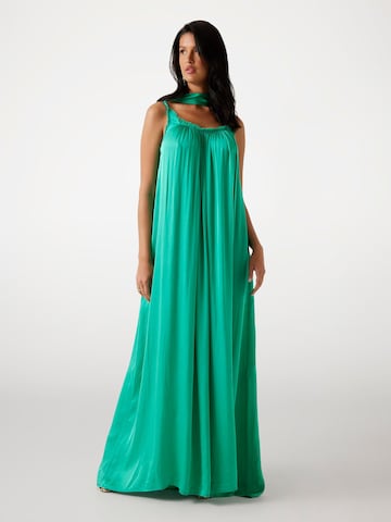 GUESS Evening Dress in Green: front