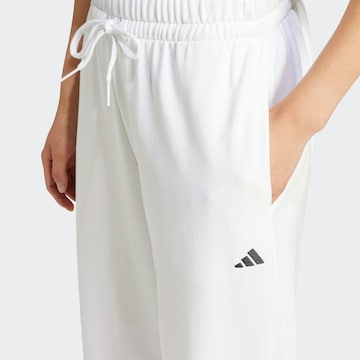 ADIDAS SPORTSWEAR Tapered Sporthose 'Essentials' in Weiß
