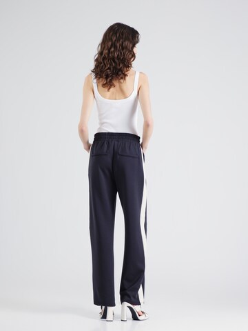 ONLY Loose fit Pleat-front trousers 'ONLALINA' in Black