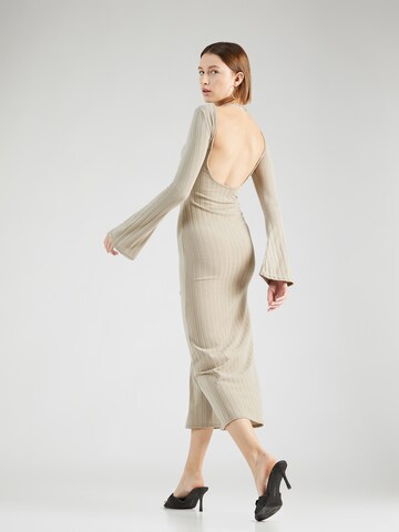 Misspap Kleid in Beige