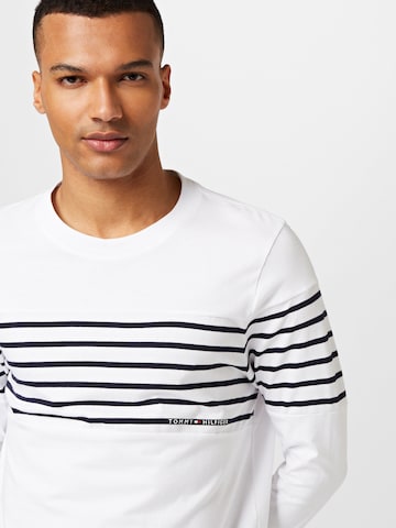 T-Shirt TOMMY HILFIGER en blanc