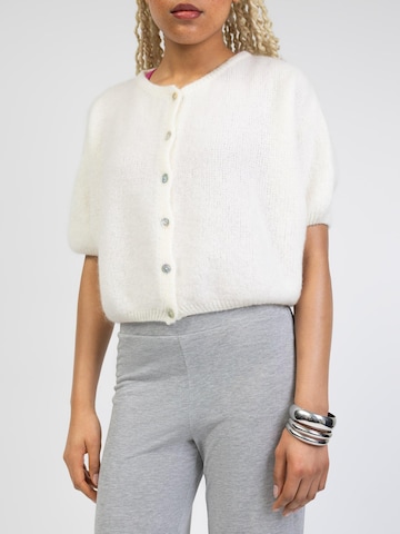 BROKE + SCHÖN Knit Cardigan in White